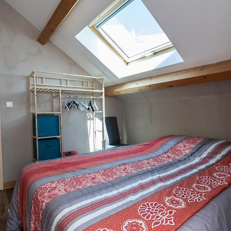 Linessa Apartment Embrun Luaran gambar