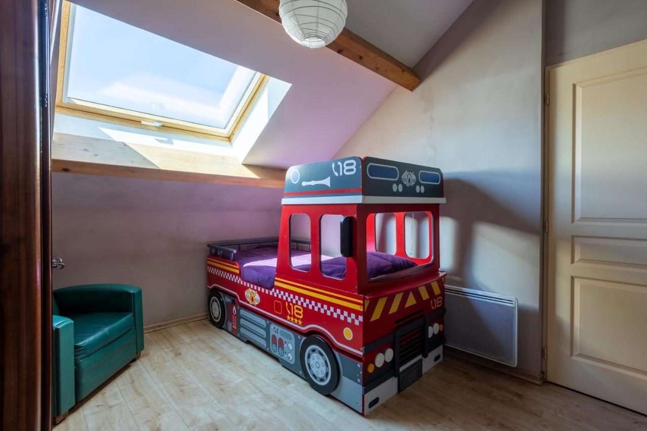 Linessa Apartment Embrun Luaran gambar